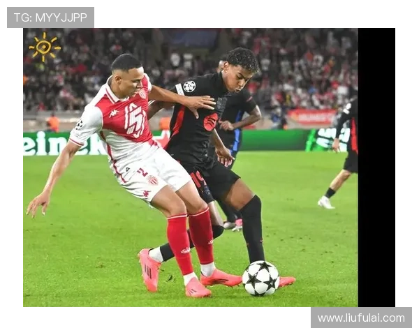 巴萨与摩纳哥此前仅有过两次交手,巴萨全部取胜 巴萨与摩纳哥此前仅有过两次交手,巴萨全部取胜